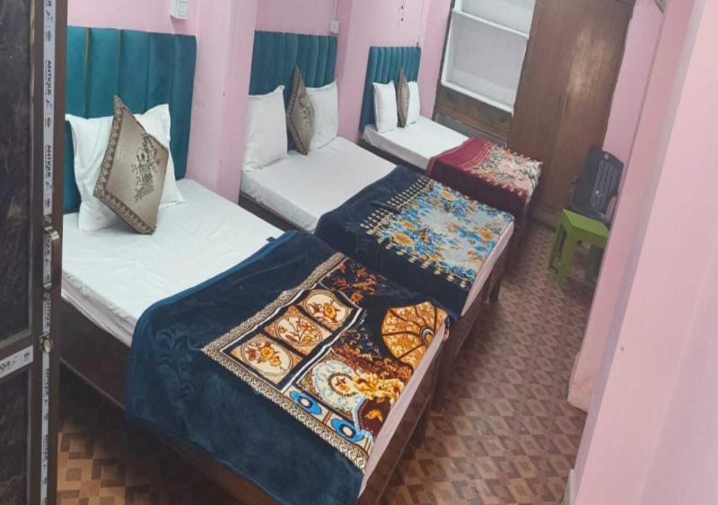 Hotel Vachi *